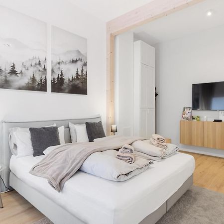 לנדאו אין דר פאלץ Winetime - Modern - Luxurioes - Direkt Im Zentrum - Stadtmitte מראה חיצוני תמונה