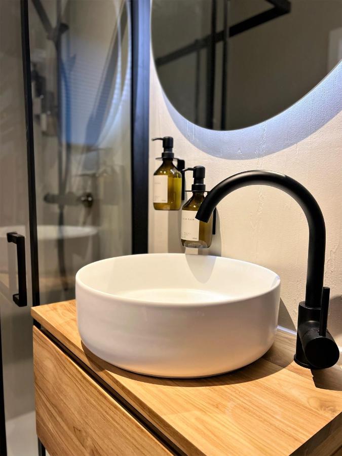 לנדאו אין דר פאלץ Winetime - Modern - Luxurioes - Direkt Im Zentrum - Stadtmitte מראה חיצוני תמונה